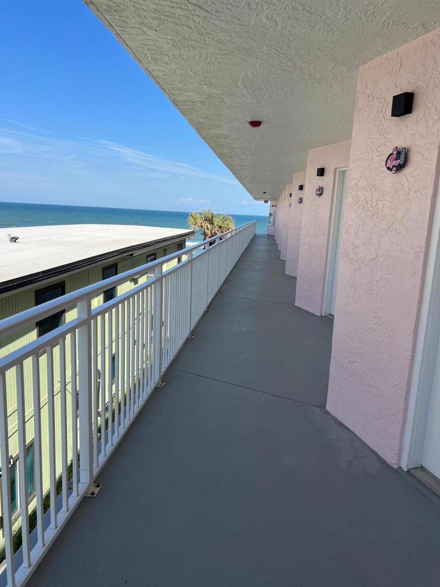 Flamingo Inn Beachfront - Daytona Beach Exteriér fotografie